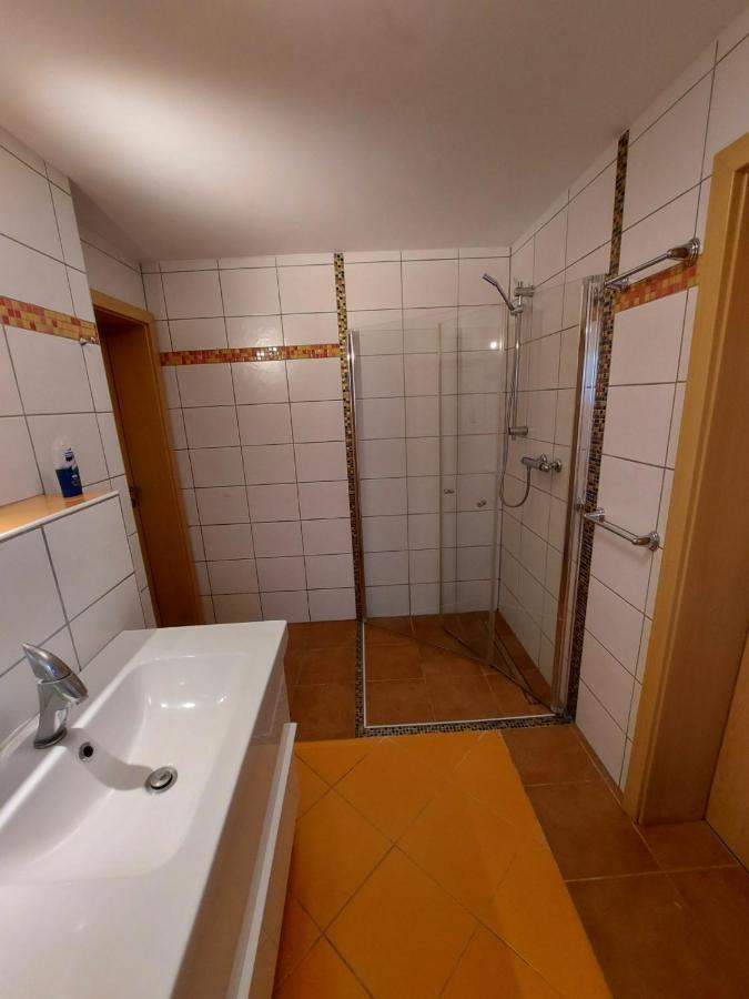Lovely Appartment With Private Patio And Private Entrance In Luxembourg 60M2 Saeul Luaran gambar